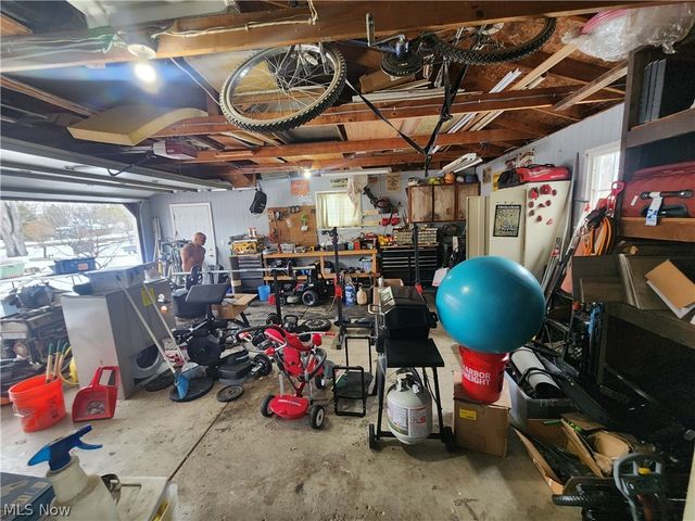 249 Howland Wilson Road SE, Warren, OH 44484