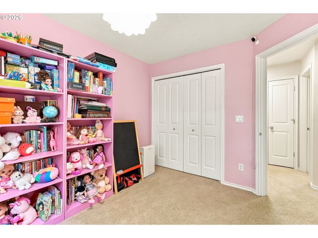 16088 Nw CENTINE Ln, Portland, OR 97229