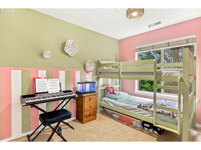 16088 Nw CENTINE Ln, Portland, OR 97229