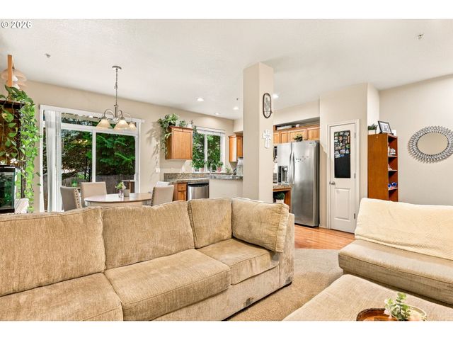 16088 Nw CENTINE Ln, Portland, OR 97229