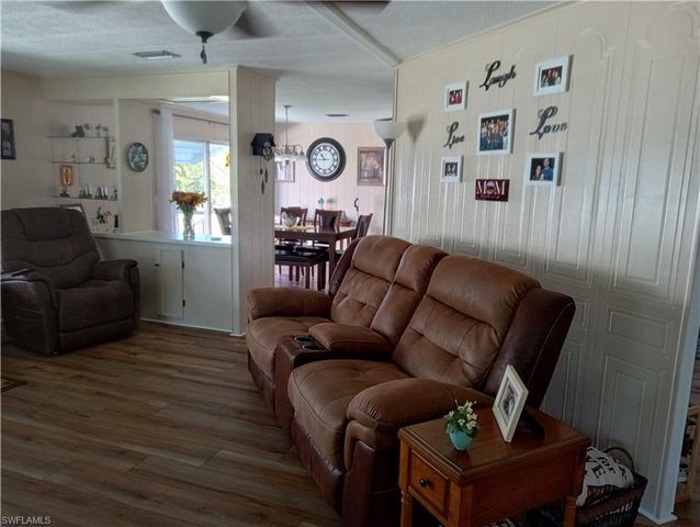 2754 Breezewood DR, North Fort Myers, FL 33917