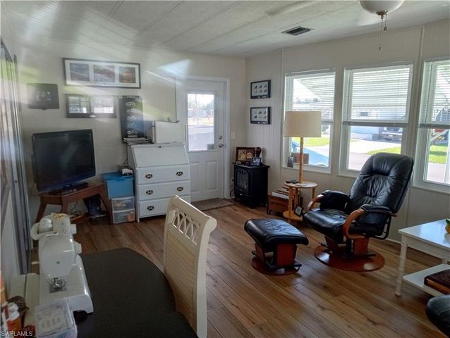 2754 Breezewood DR, North Fort Myers, FL 33917