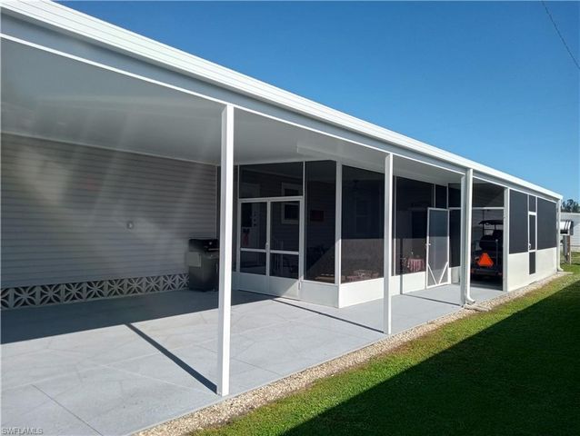 2754 Breezewood DR, North Fort Myers, FL 33917