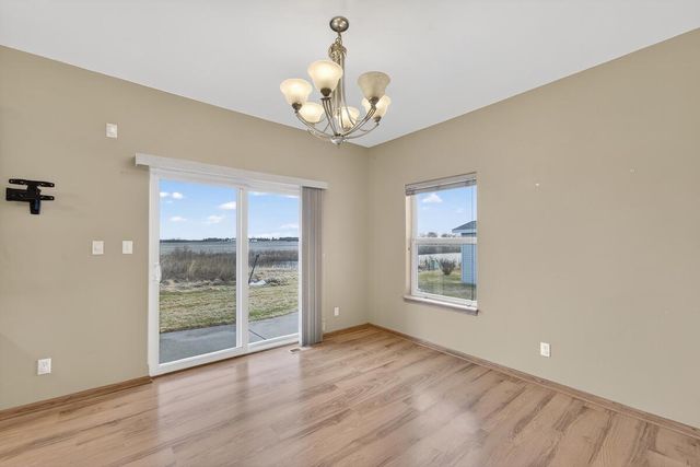 3942 Scenic WAY, Franksville, WI 53126