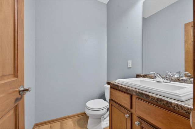 3942 Scenic WAY, Franksville, WI 53126