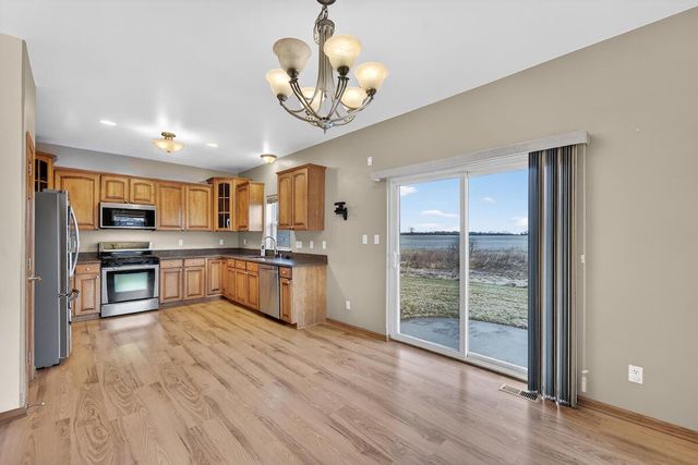 3942 Scenic WAY, Franksville, WI 53126