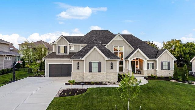 17220 Goddard Street, Overland Park, KS 66221
