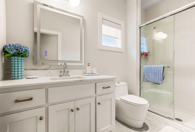 17220 Goddard Street, Overland Park, KS 66221