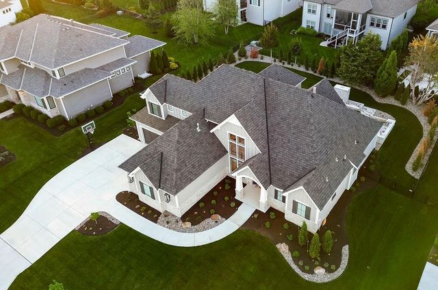 17220 Goddard Street, Overland Park, KS 66221