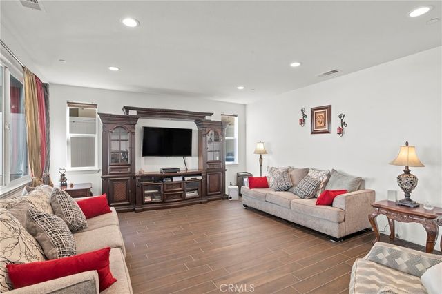 2605 Via Caceres, Corona, CA 92881