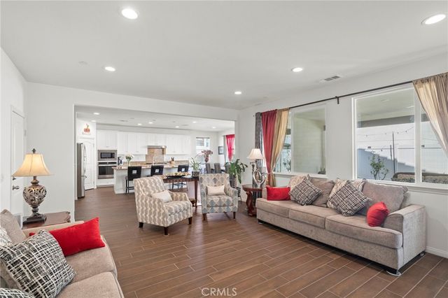 2605 Via Caceres, Corona, CA 92881