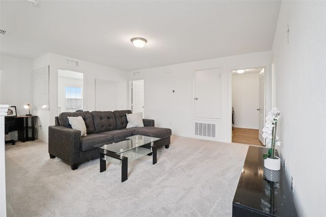 14109 Danesdale Drive, Pilot Point, TX 76258