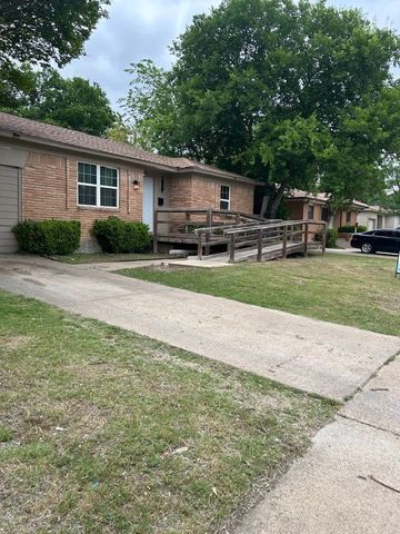 319 Cypress Street, Duncanville, TX 75137