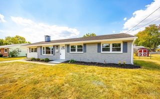 423 Cranewood Drive, Trenton, OH 45067