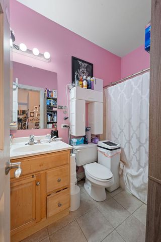 28W280 Oak Creek Court, West Chicago, IL 60185