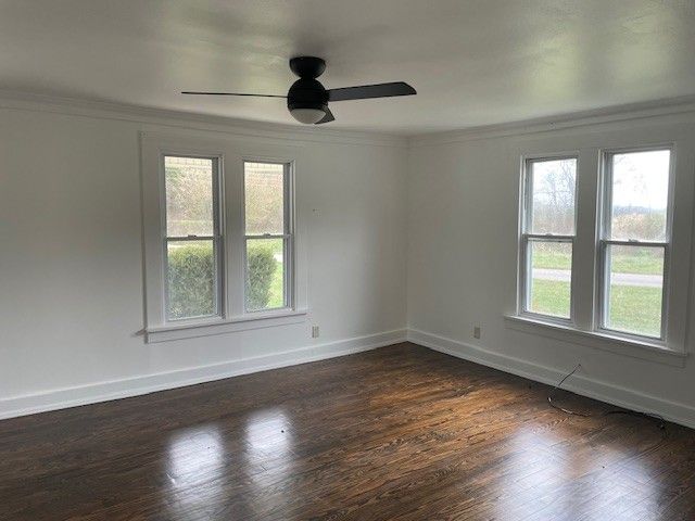 60 Riddle Rd, Shelbyville, TN 37160