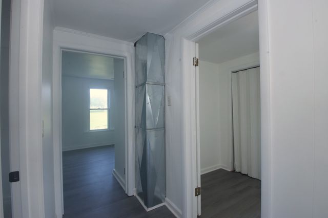60 Riddle Rd, Shelbyville, TN 37160