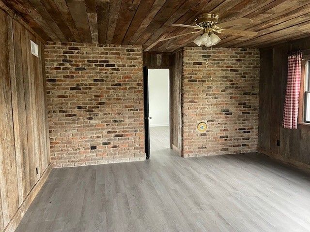 60 Riddle Rd, Shelbyville, TN 37160