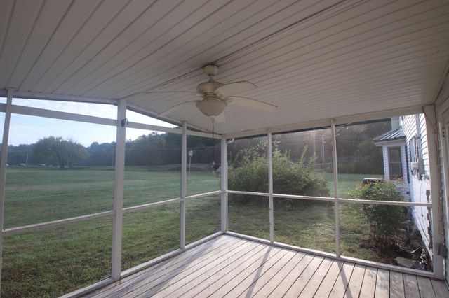 60 Riddle Rd, Shelbyville, TN 37160