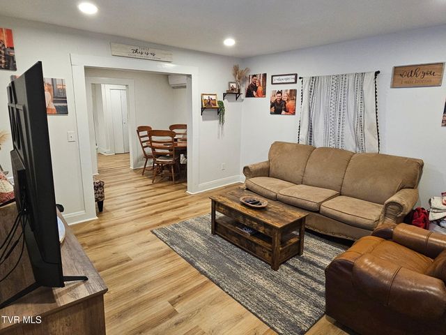 4061 Highway 126, Blountville, TN 37617