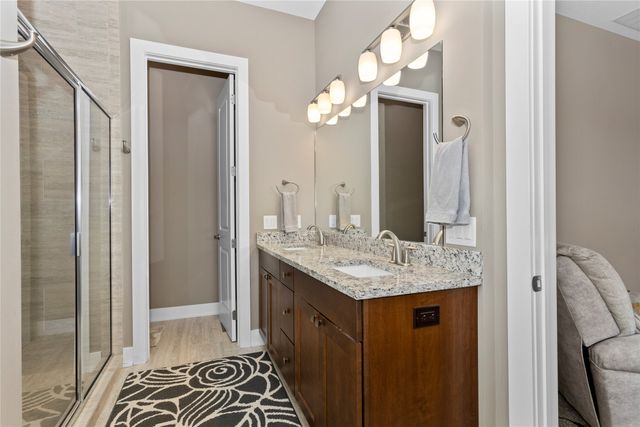 6106 Aspen Drive, West Des Moines, IA 50266