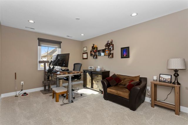 6106 Aspen Drive, West Des Moines, IA 50266