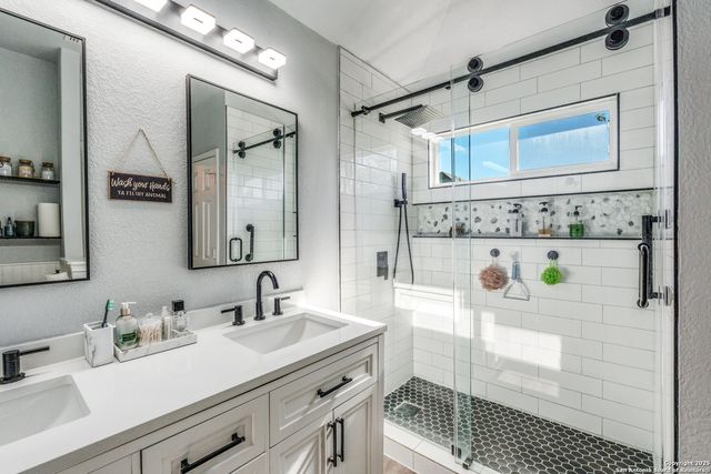 756 Spectrum, New Braunfels, TX 78130