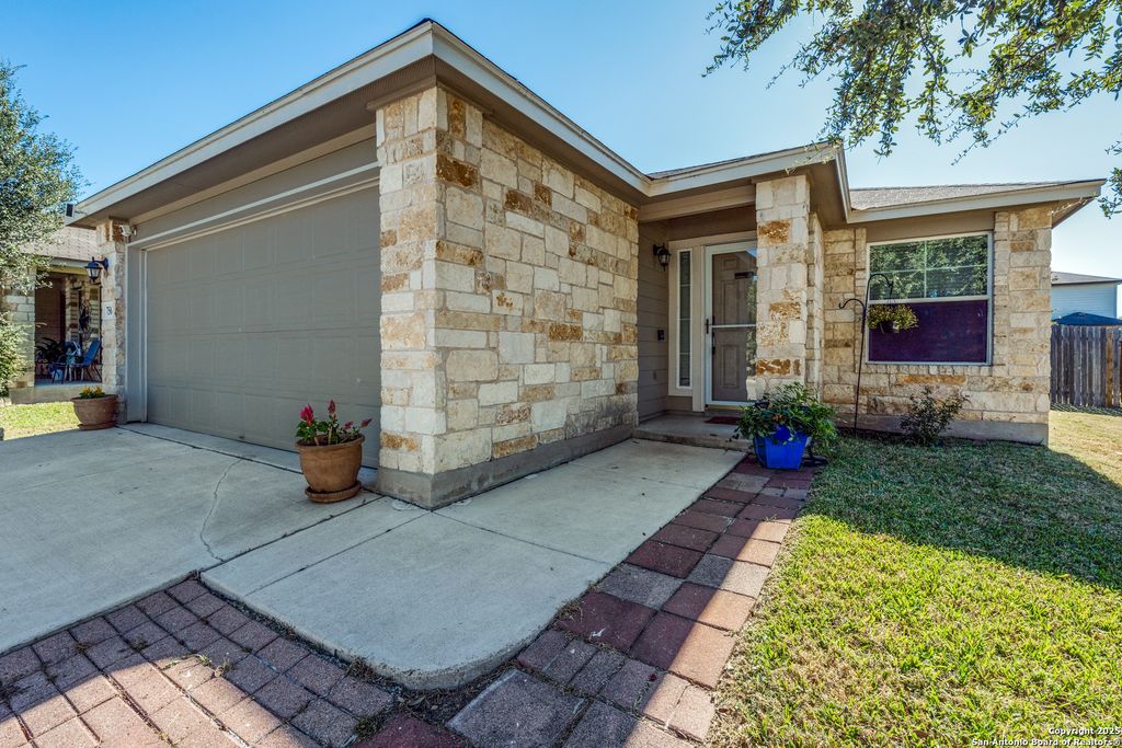 756 Spectrum, New Braunfels, TX 78130