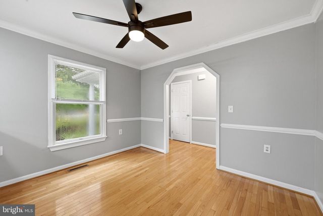 65 LIVE OAK CT, Martinsburg, WV 25405