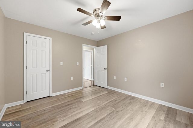 65 LIVE OAK CT, Martinsburg, WV 25405