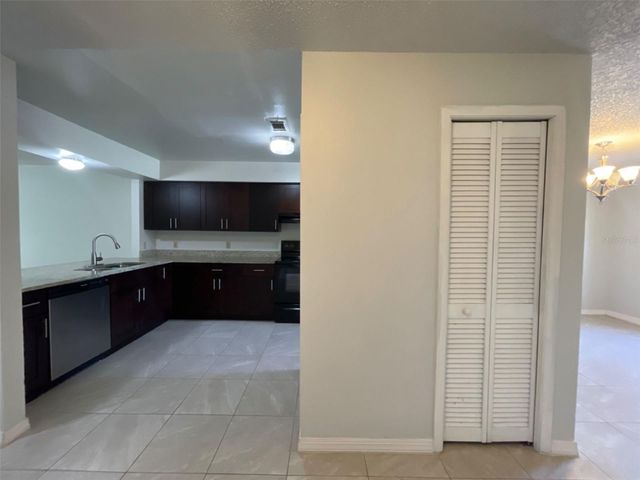 809 GLASTONBURY DRIVE, Kissimmee, FL 34758