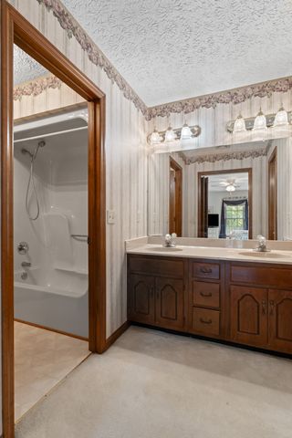 4803 Wayside Dr, Old Hickory, TN 37138