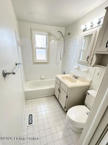 1376 Kings Church Rd, Taylorsville, KY 40071