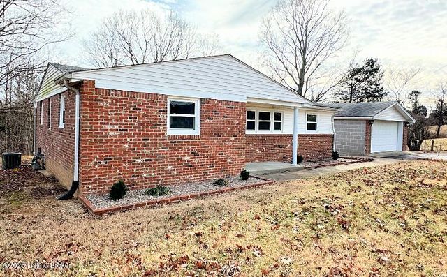 1376 Kings Church Rd, Taylorsville, KY 40071