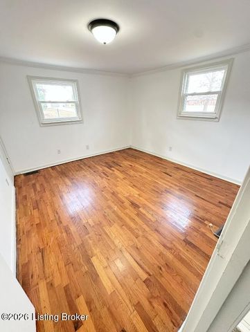 1376 Kings Church Rd, Taylorsville, KY 40071