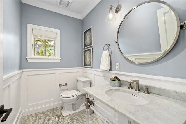 126 Ruby Avenue, Newport Beach, CA 92662