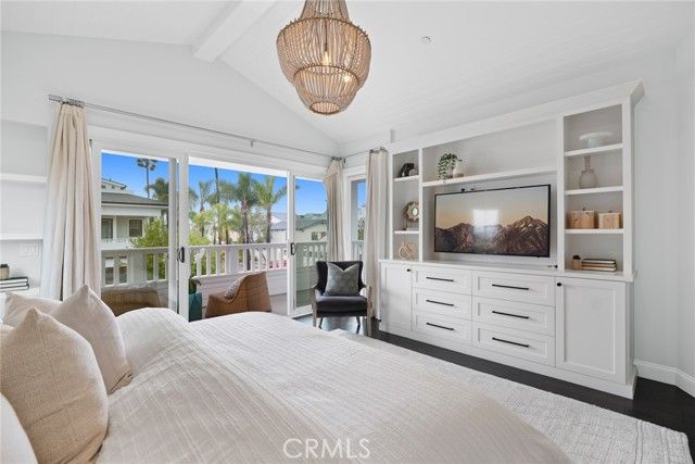 126 Ruby Avenue, Newport Beach, CA 92662