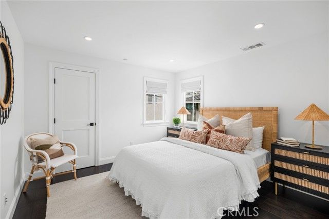 126 Ruby Avenue, Newport Beach, CA 92662