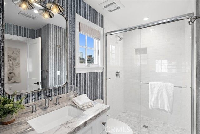 126 Ruby Avenue, Newport Beach, CA 92662