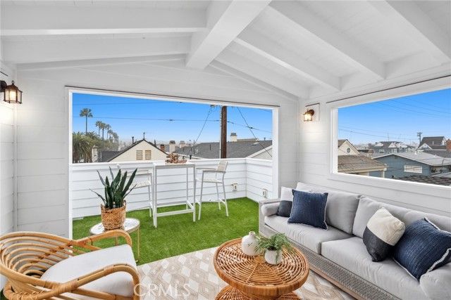 126 Ruby Avenue, Newport Beach, CA 92662