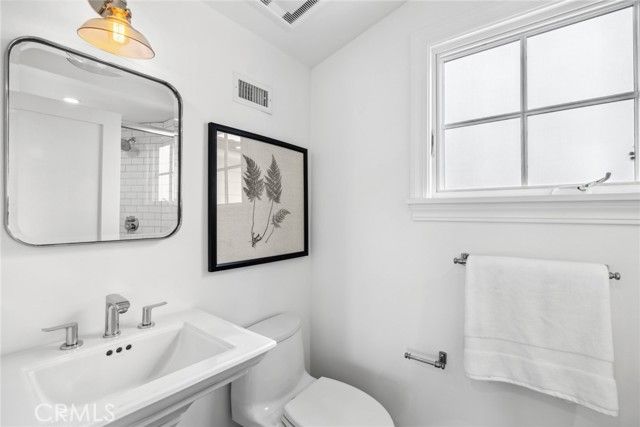 126 Ruby Avenue, Newport Beach, CA 92662