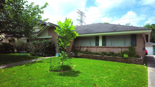 9130 Bassoon Drive, Houston, TX 77025