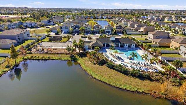 5161 WHITE CHICORY DRIVE, Apollo Beach, FL 33572