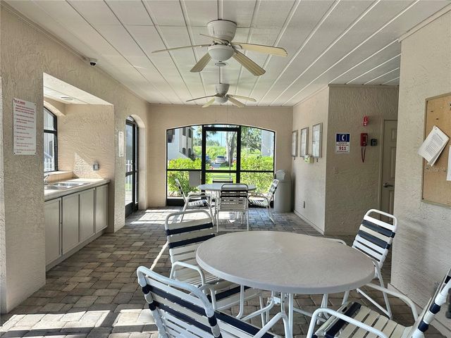 3004 BONAVENTURE CIRCLE 102, Palm Harbor, FL 34684