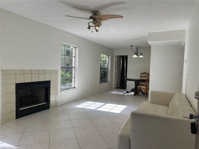 3004 BONAVENTURE CIRCLE 102, Palm Harbor, FL 34684