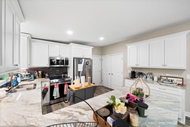 439 Catherine Cove Road, Malvern, AR 72104