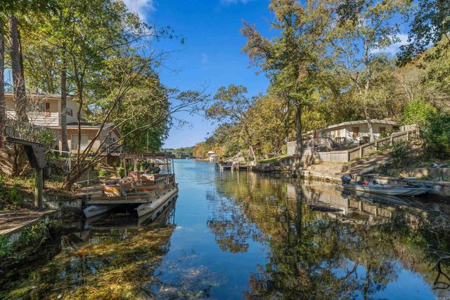 439 Catherine Cove Road, Malvern, AR 72104