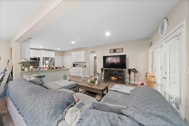 439 Catherine Cove Road, Malvern, AR 72104