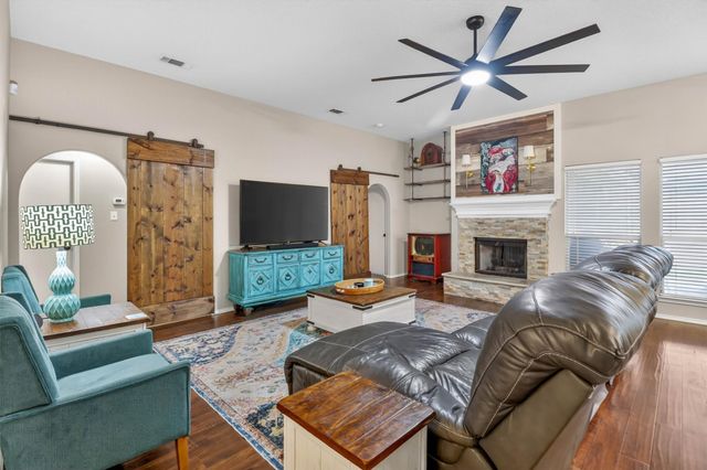 7926 Rattlers Court, Arlington, TX 76002