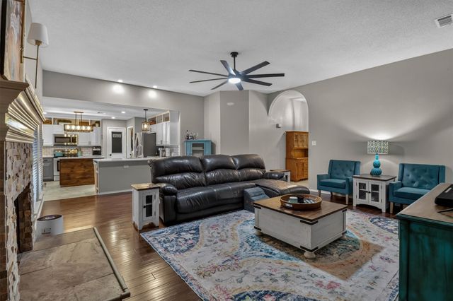 7926 Rattlers Court, Arlington, TX 76002